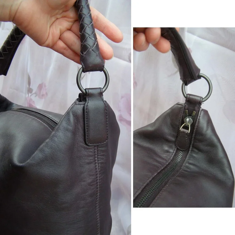 EUC BOTTEGA VENETA Large Leather Purple Eggplant Hobo Bag